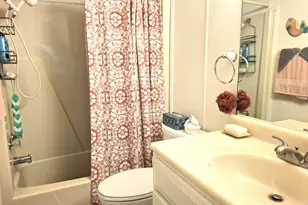 8204 W Bitterbush Ln, Port Saint Lucie, FL 34952 - Photo 15