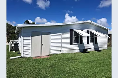 8204 W Bitterbush Lane, Port Saint Lucie, FL 34952 - Photo 23