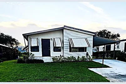 7781 SE Shenandoah Drive, Hobe Sound, FL 33455 - Photo 1