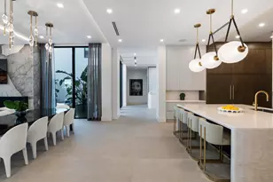 207 W Coconut Palm Rd, Boca Raton, FL 33432 - Photo 9