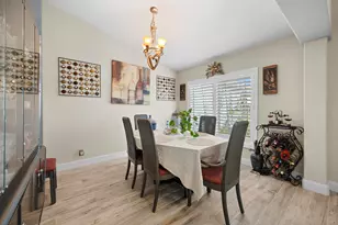 1073 SW Placetas Ave, Port Saint Lucie, FL 34953 - Photo 11