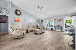 1073 SW Placetas Ave, Port Saint Lucie, FL 34953 - Photo 15