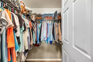 1073 SW Placetas Ave, Port Saint Lucie, FL 34953 - Photo 23