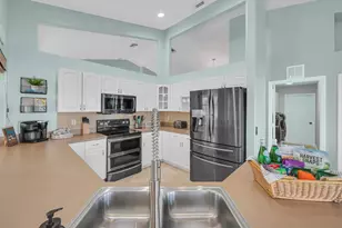 5464 NW Milner Dr, Port Saint Lucie, FL 34983 - Photo 13