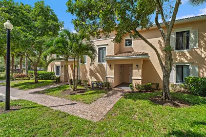 2807 Veronia Drive #107, Palm Beach Gardens, FL 33410 - Photo 3