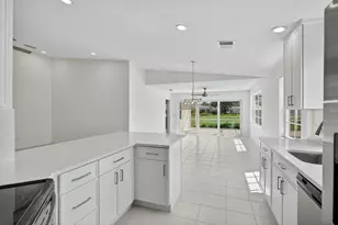 8281 SE Double Tree Dr, Hobe Sound, FL 33455 - Photo 9