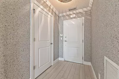 411 Bay Colony Drive N & Slip #32, North Palm Beach, FL 33408 - Photo 9