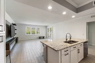 411 Bay Colony Dr N, Juno Beach, FL 33408 - Photo 15