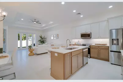 2005 Bridgepointe Circle #98, Vero Beach, FL 32967 - Photo 5