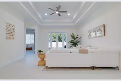 2005 Bridgepointe Circle #98, Vero Beach, FL 32967 - Photo 9