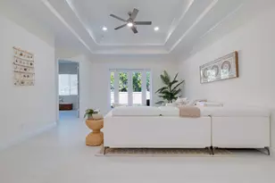 2005 Bridgepointe Cir, Vero Beach, FL 32967 - Photo 9