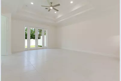 2005 Bridgepointe Circle #98, Vero Beach, FL 32967 - Photo 11