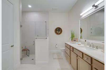 2005 Bridgepointe Circle #98, Vero Beach, FL 32967 - Photo 13