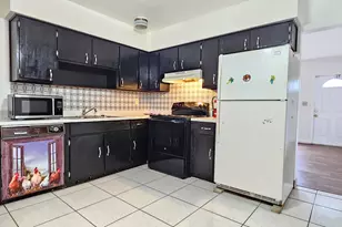 632 SW 13th St, Belle Glade, FL 33430 - Photo 9