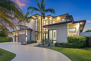 933 Allamanda Dr, Delray Beach, FL 33483 - Photo 3