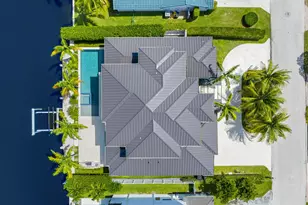 933 Allamanda Dr, Delray Beach, FL 33483 - Photo 27