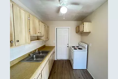 1360 10th Street, West Palm Beach, FL 33401 - Photo 3