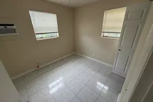 1360 10th St, West Palm Beach, FL 33401 - Photo 29