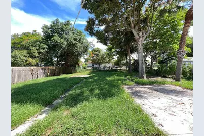 1360 10th Street, West Palm Beach, FL 33401 - Photo 15