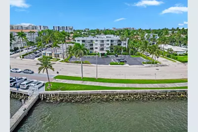 917 N Flagler Drive #409, West Palm Beach, FL 33401 - Photo 3
