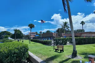 825 Center St, Jupiter, FL 33458 - Photo 37