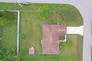 1298 SW Patricia Ave, Port Saint Lucie, FL 34953 - Photo 35