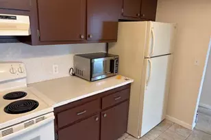 35 Mansfield A, Boca Raton, FL 33434 - Photo 3