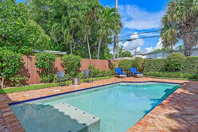 235 Greymon Drive, West Palm Beach, FL 33405 - Photo 27