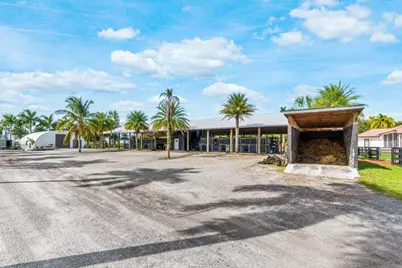 2587 Skipiks Way, Wellington, FL 33470 - Photo 13