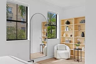 687 Hibiscus St, West Palm Beach, FL 33401 - Photo 21