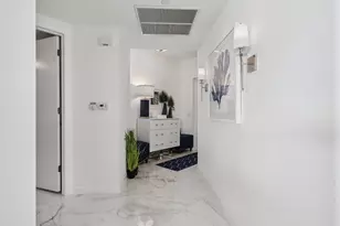 2640 Lake Shore Dr, West Palm Beach, FL 33404 - Photo 3