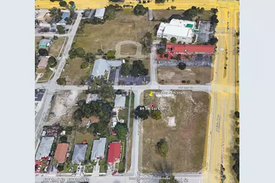 84 SW 1 Court, Deerfield Beach, FL 33441 - Photo 3