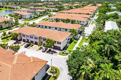 4111 Plum Tree Lane, Riviera Beach, FL 33410 - Photo 27