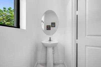 4111 Plum Tree Lane, Riviera Beach, FL 33410 - Photo 9