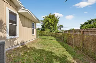 2273 SE Melaleuca Blvd, Port Saint Lucie, FL 34952 - Photo 21