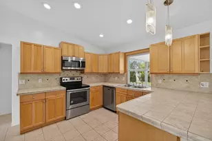 2273 SE Melaleuca Blvd, Port Saint Lucie, FL 34952 - Photo 9