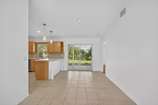 2273 SE Melaleuca Blvd, Port Saint Lucie, FL 34952 - Photo 7