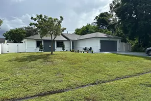 248 SE Fallon Dr, Port Saint Lucie, FL 34983 - Photo 1