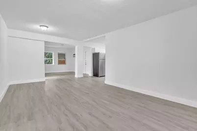 4301 Pinewood Avenue, West Palm Beach, FL 33407 - Photo 7