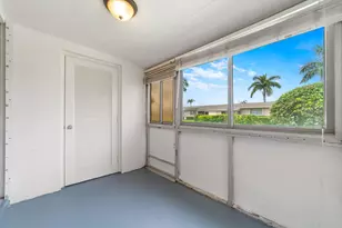 2567 Dudley Dr W, West Palm Beach, FL 33415 - Photo 29