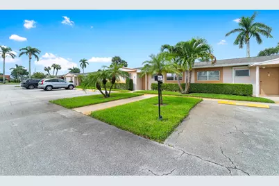 2567 Dudley Drive W #F, West Palm Beach, FL 33415 - Photo 3