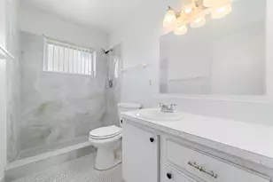 2567 Dudley Dr W, West Palm Beach, FL 33415 - Photo 23
