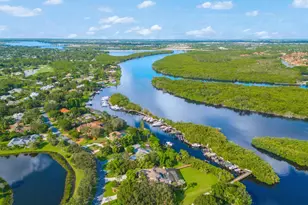 1423 SW Troon Cir, Palm City, FL 34990 - Photo 45