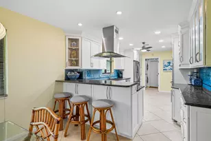 1423 SW Troon Cir, Palm City, FL 34990 - Photo 29