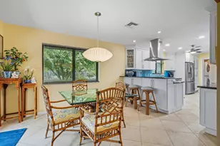 1423 SW Troon Cir, Palm City, FL 34990 - Photo 31