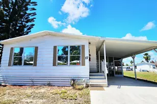 17 Maya Wy, Port Saint Lucie, FL 34952 - Photo 1