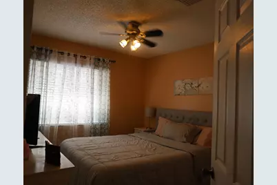 881 NW 208th Drive, Pembroke Pines, FL 33029 - Photo 19