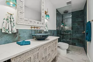 8 Woodbrook Cir, West Palm Beach, FL 33401 - Photo 25