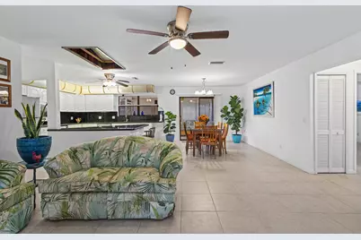 1915 Eucalyptus Avenue, Fort Pierce, FL 34949 - Photo 7