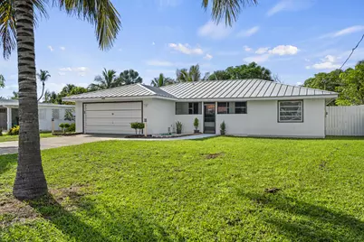 1915 Eucalyptus Avenue, Fort Pierce, FL 34949 - Photo 3